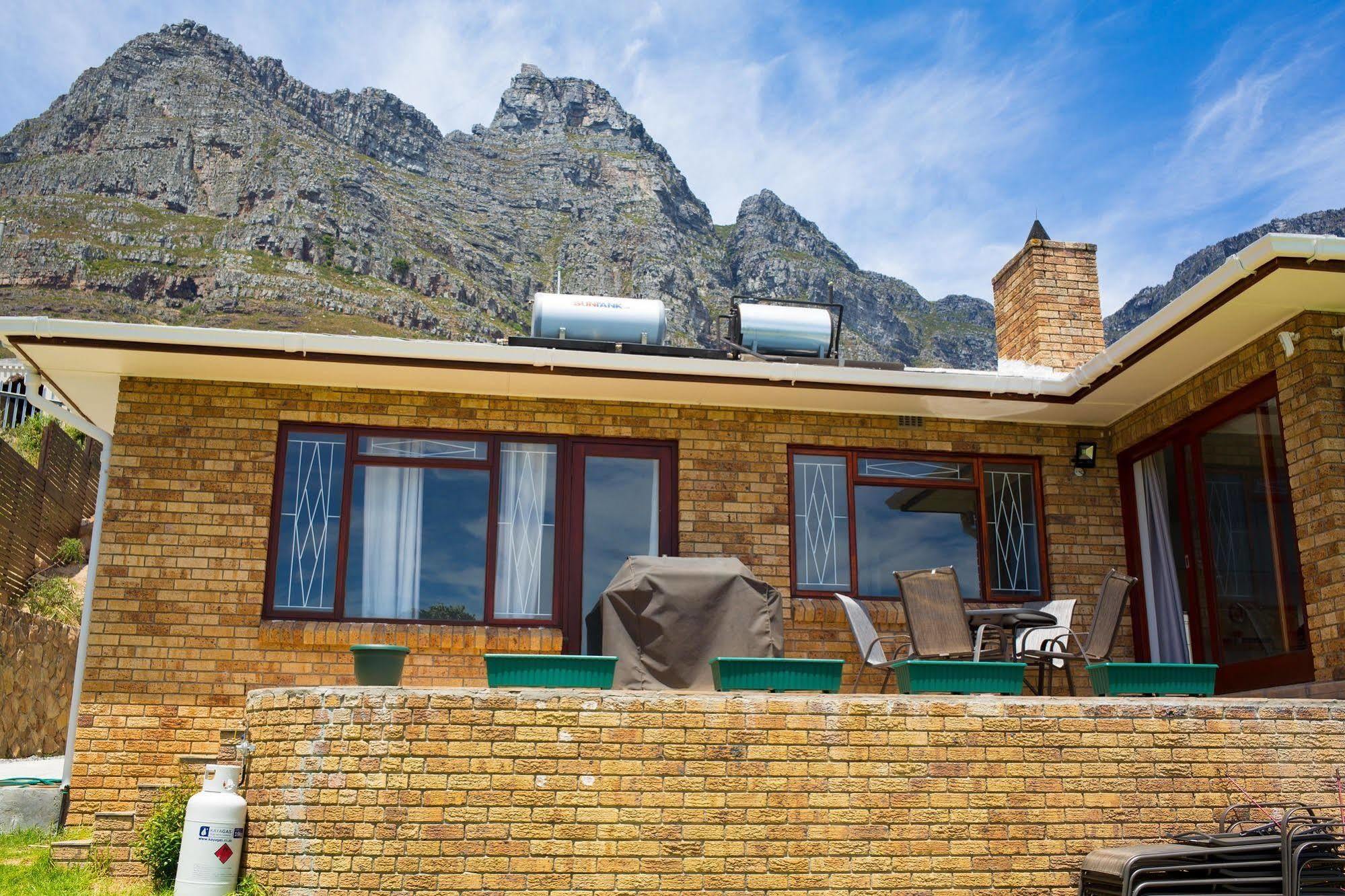 African Groove Camps Bay Cape Town Exterior photo